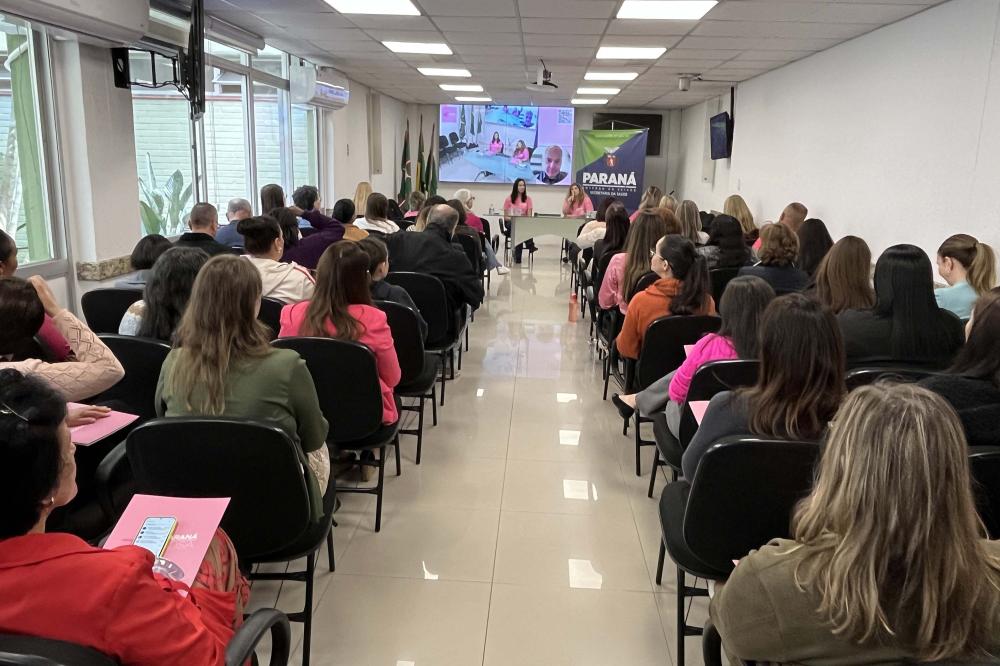 Saúde encerra campanha Paraná Rosa com balanço de ações e palestra sobre mindfulness. Foto: SESA