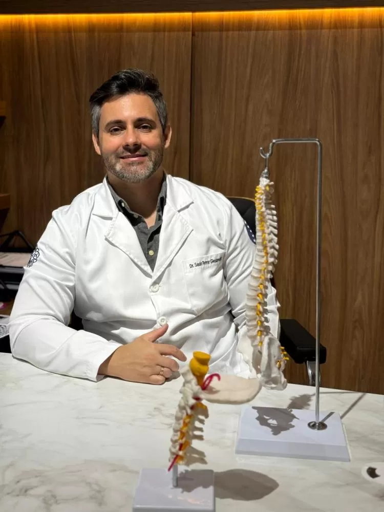 Dr. Saulo Terror Giesbrecht, ortopedista e traumatologista. Foto: Arquivo pessoal