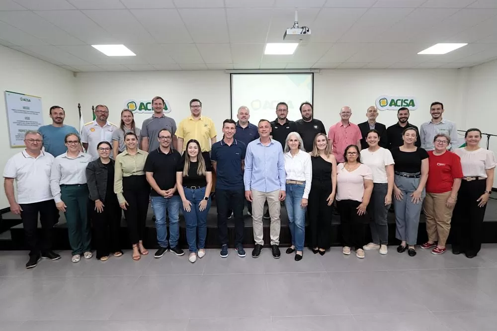 Nova diretoria da Acisa. Foto: Assessoria