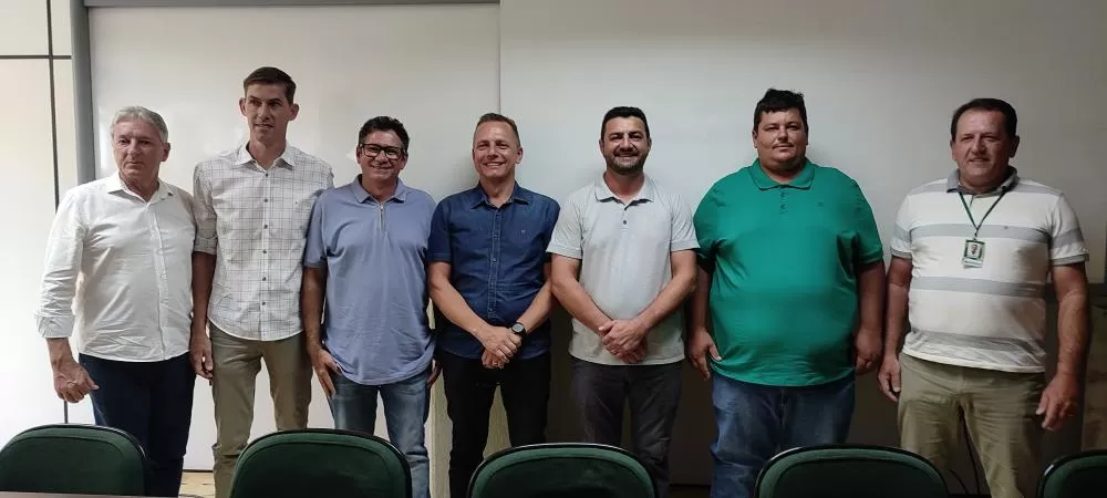 Valdir Sackser, Anderson Bento Maria, Claudio Kohler, Vanderlei Sauer, Adriano Backes, Marciel Escher e Adriano Freitag. Fotos: João Livi