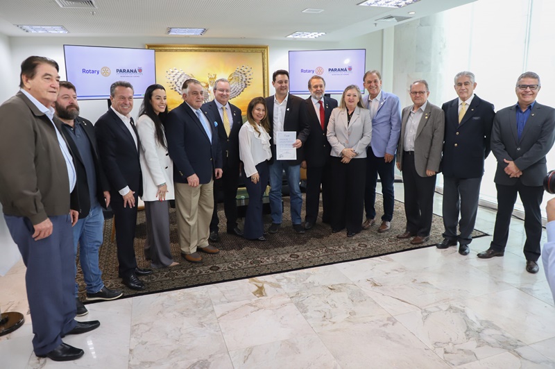 Maringá sediará em setembro de 2025 o 48º Instituto Rotary do Brasil, um evento internacional que deve reunir cerca de 2.500 participantes de todos os estados brasileiros e de outros países da América do Sul durante uma semana na cidade. O governador Carl