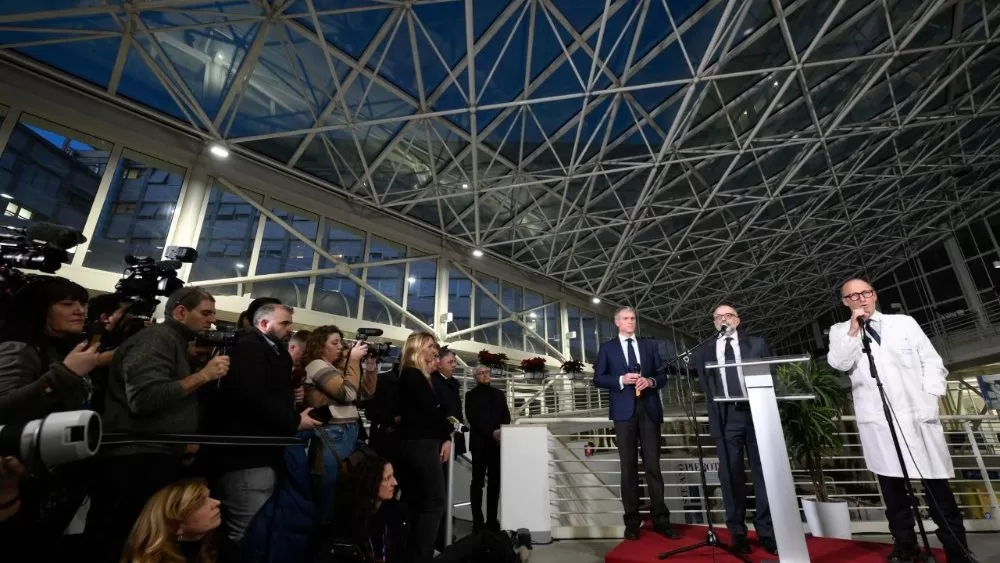 Coletiva de imprensa no Hospital Gemelli de Roma. Foto: Vatican News