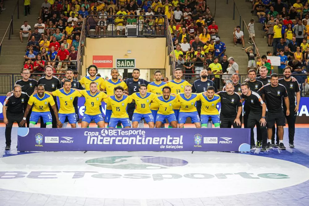 Seleção Brasileira de Futsal conquista título com campanha invicta em São José dos Pinhais: Foto Junior Vilarinho