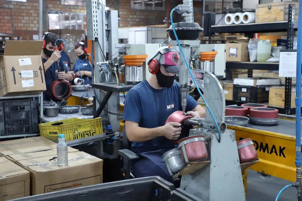 O Estado do Paraná está chamando a atenção de trabalhadores de outros estados. (Foto: José Fernando Ogura/Arquivo AEN)