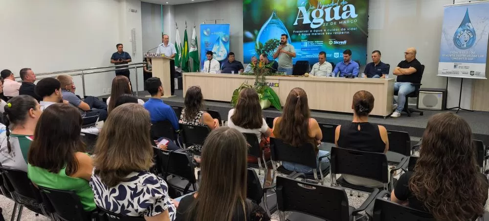 Comemoração do “Dia da Água” aconteceu nesta manhã na Acimacar. (Fotos: João Livi)