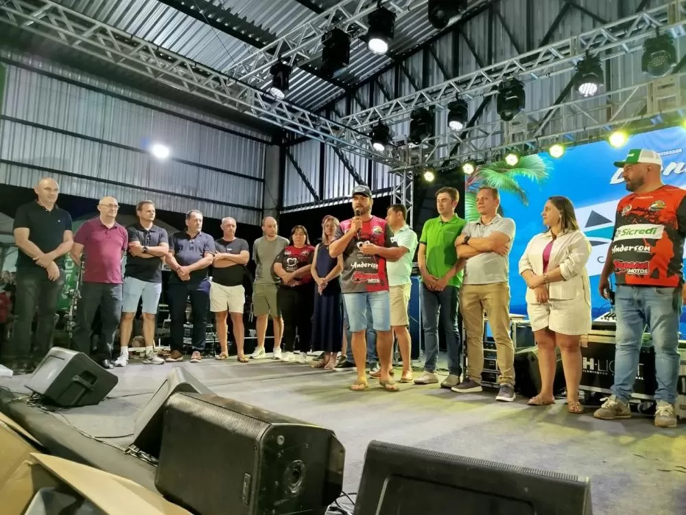 O prefeito Adriano Backes fez a abertura oficial do evento. (Foto: Assessoria/Prefeitura)