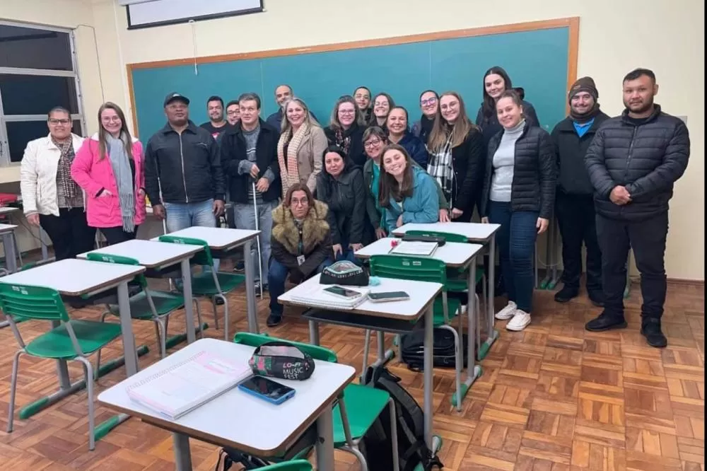  A primeira turma do curso de e graduação em Educação Especial Inclusiva. (Foto: Unioeste)