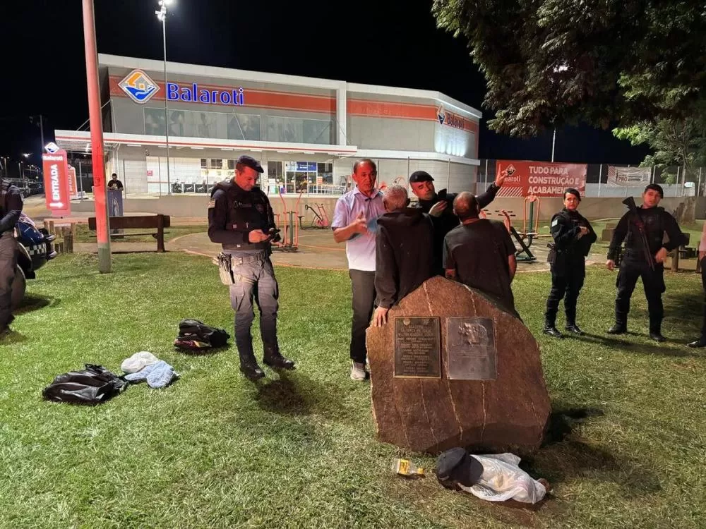 A Polícia Penal acompanhou o trabalho da equipe da Prefeitura. (Foto: Assessoria/Prefeitura)