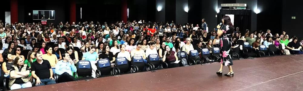 Mais de 400 pessoas participaram do encontro. (Foto: Assessoria/Lindeiros)