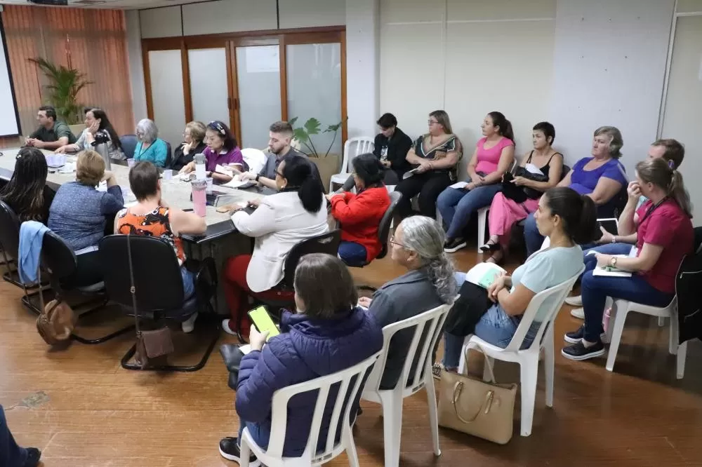 Lideranças dos conselhos participaram do evento. (Foto: Assessoria/Prefeitura)
