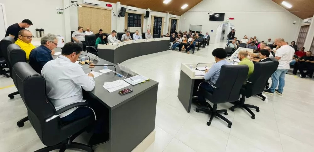 Os vereadores aprovaram a reforma administrativa proposta pelo Executivo Municipal. (Foto: Câmara Municipal)