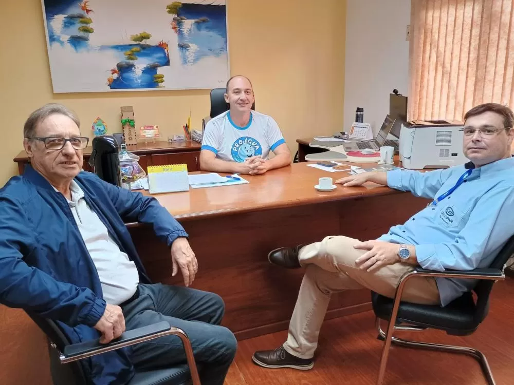 Rudi Bahr, Fabio Regelmeier e Rogel Martins Barbosa. (Foto: Assessoria/SAAE)