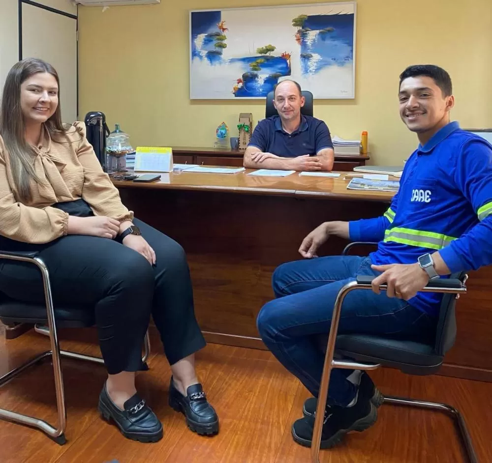 Rafaela Cabelo, Fabio Regelmeiet e Werner Cabelo. (Foto: Assessoria/SAAE)
