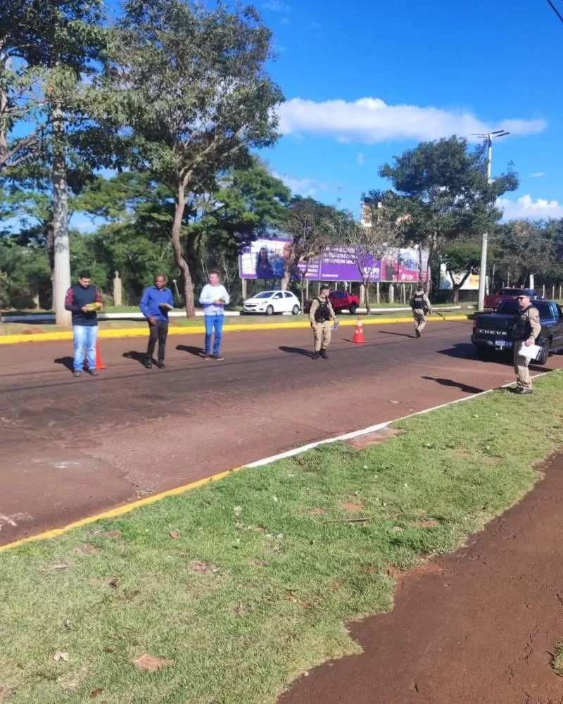 A campanha educativa teve início na manhã desta terça-feira. (Foto: Assessoria/Prefeitura)