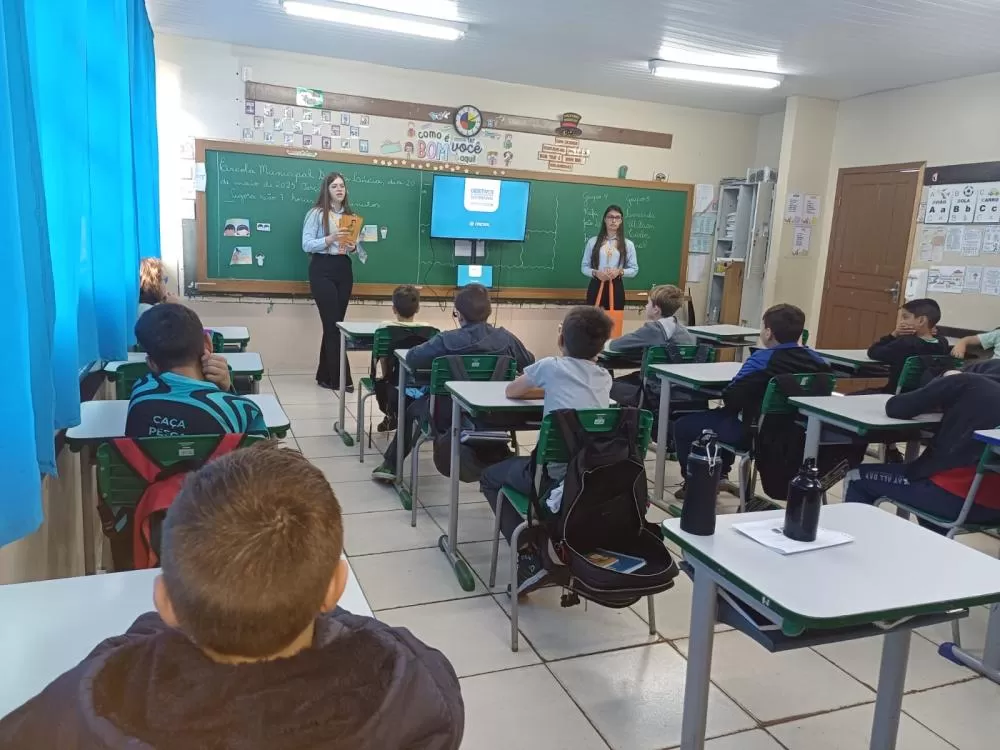 Iniciativas educativas envolveram públicos de todas as idades e destacaram temas como planejamento financeiro, empreendedorismo e segurança digital. (Foto: Assessoria/Cresol Integração)