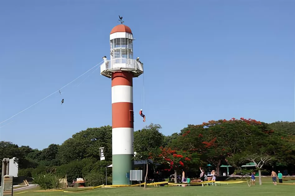 O vereador Juca solicitou informações sobre o estado de conservação do farol localizado no Distrito de Porto Mendes. (Foto: Divulgação)
