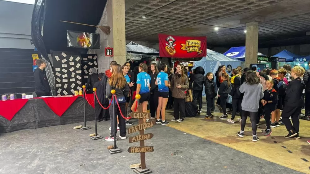 Alunos do Colégio Martin Luther apresentam suas ideias e produtos na Feira de Empreendedorismo “Meu 1º Negócio”. (Foto: Assessoria/Martin Luther)