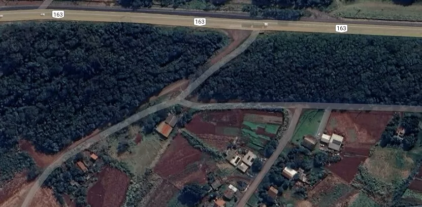 Os vereadores indicaram a pavimentação do acesso e das ruas da Vila Rural Santa Clara. (Imagem: Google Maps)