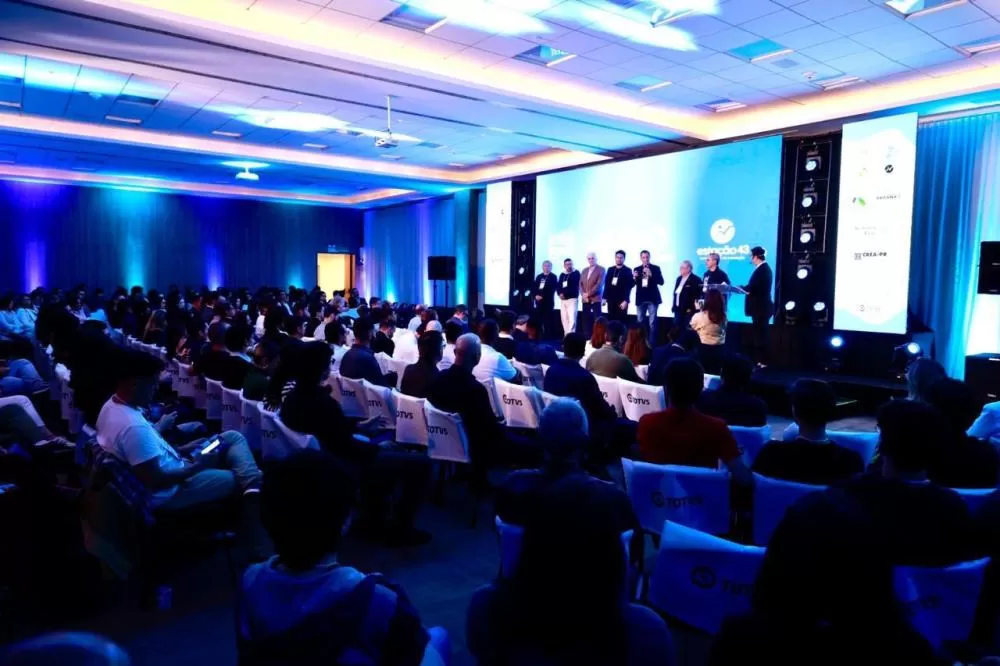 Com mais de 600 participantes, IntegraQM 2025 consolida Londrina como polo de inovação do setor químico e de materiais no Paraná. (Foto: Assessoria/SESI)
