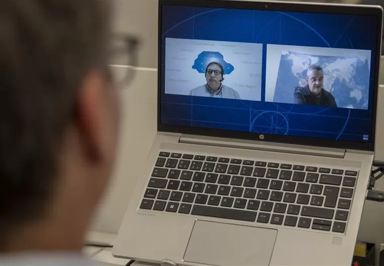 Em live transmitida nesta terça-feira (5), a Fiep apresentou a empresários e lideranças industriais uma análise detalhada sobre os impactos da nova taxação dos EUA nas exportações do Paraná. (Foto: Assessoria)