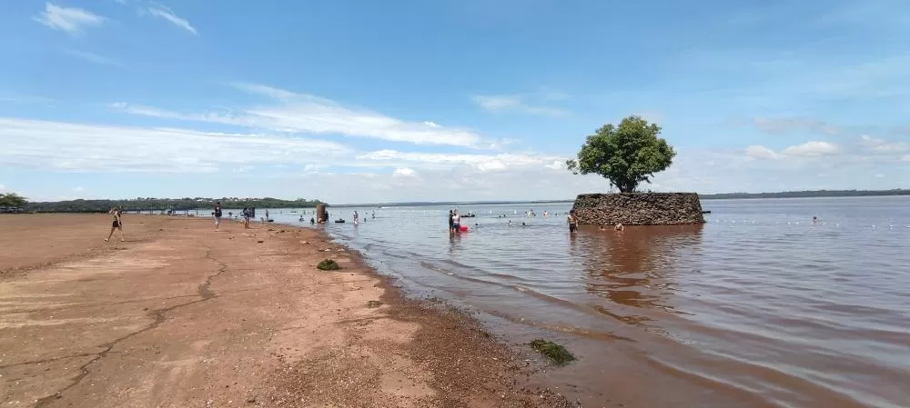 Pescadores participam de edição anterior do Pesca Marechal, que acontece em Porto Mendes com formato sustentável e premiação expressiva. (Foto: João Livi)