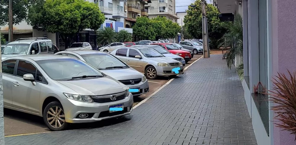Quase 60% da frota do Paraná já está com o IPVA 2025 quitado, segundo a Receita Estadual. (Foto: João Livi)