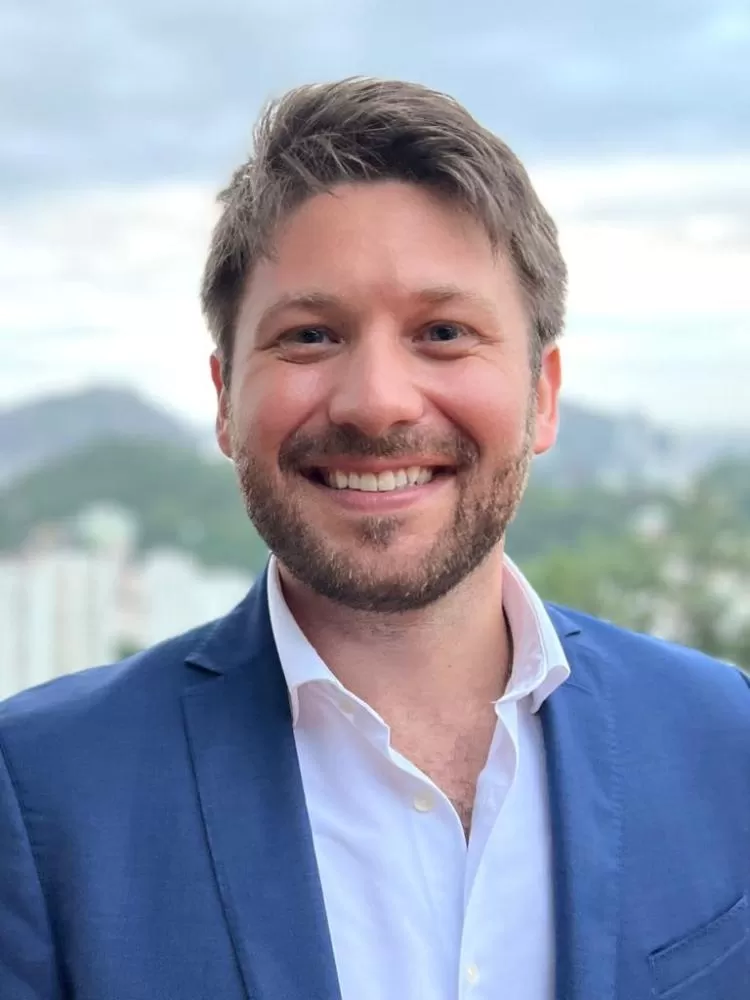 Nicolas Andrade, diretor de políticas da OpenAI na América Latina e Caribe. (Foto: Divulgação)