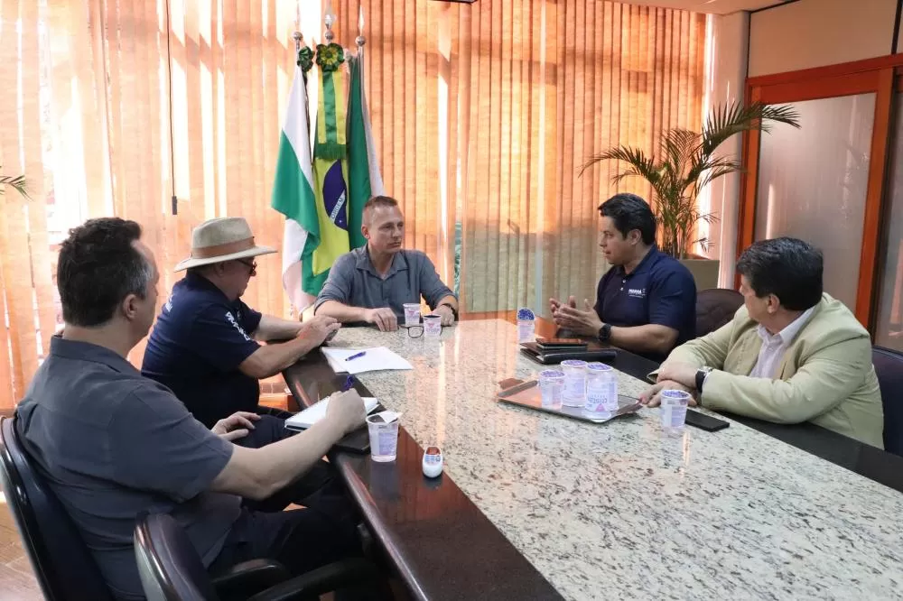 Reunião na prefeitura de Marechal Cândido Rondon apresentou o novo Plano de Desenvolvimento do Turismo do Paraná. (Foto: Assessoria)