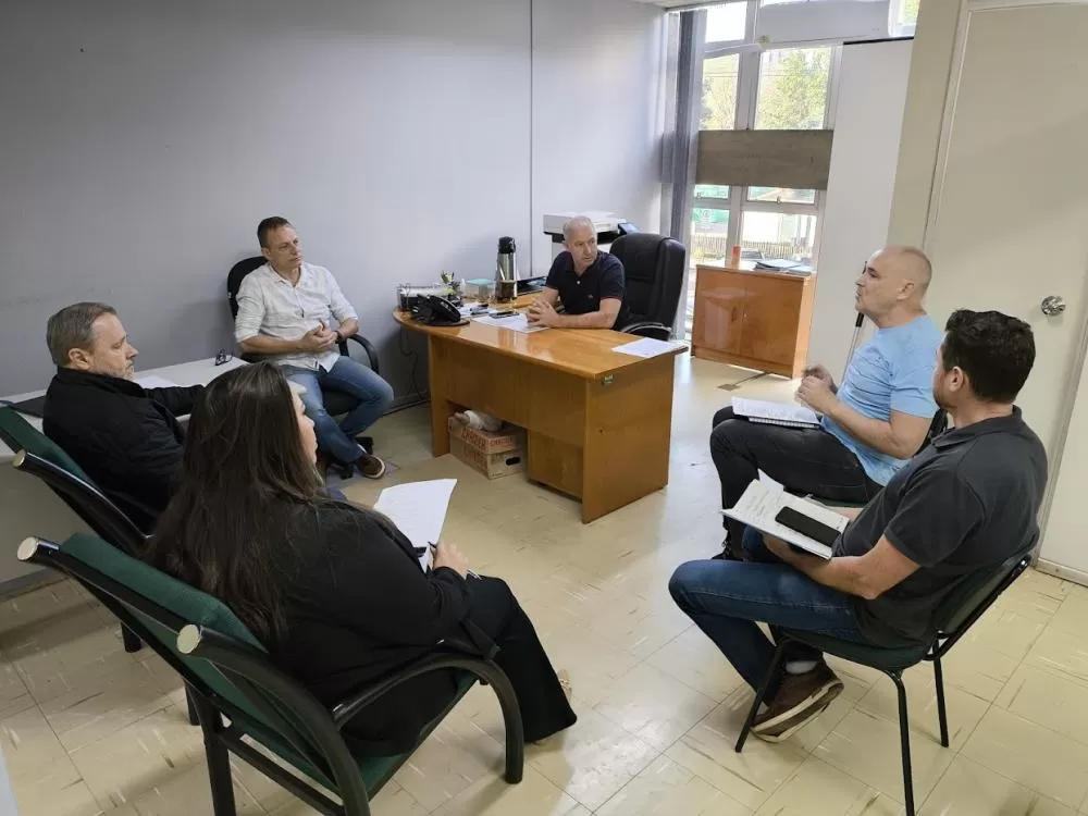 A reunião que definiu detalhes da Oktoberfest 2025 em Marechal Cândido Rondon e que será realizada nos dias 24 e 25 de outubro. (Foto: Assessoria)