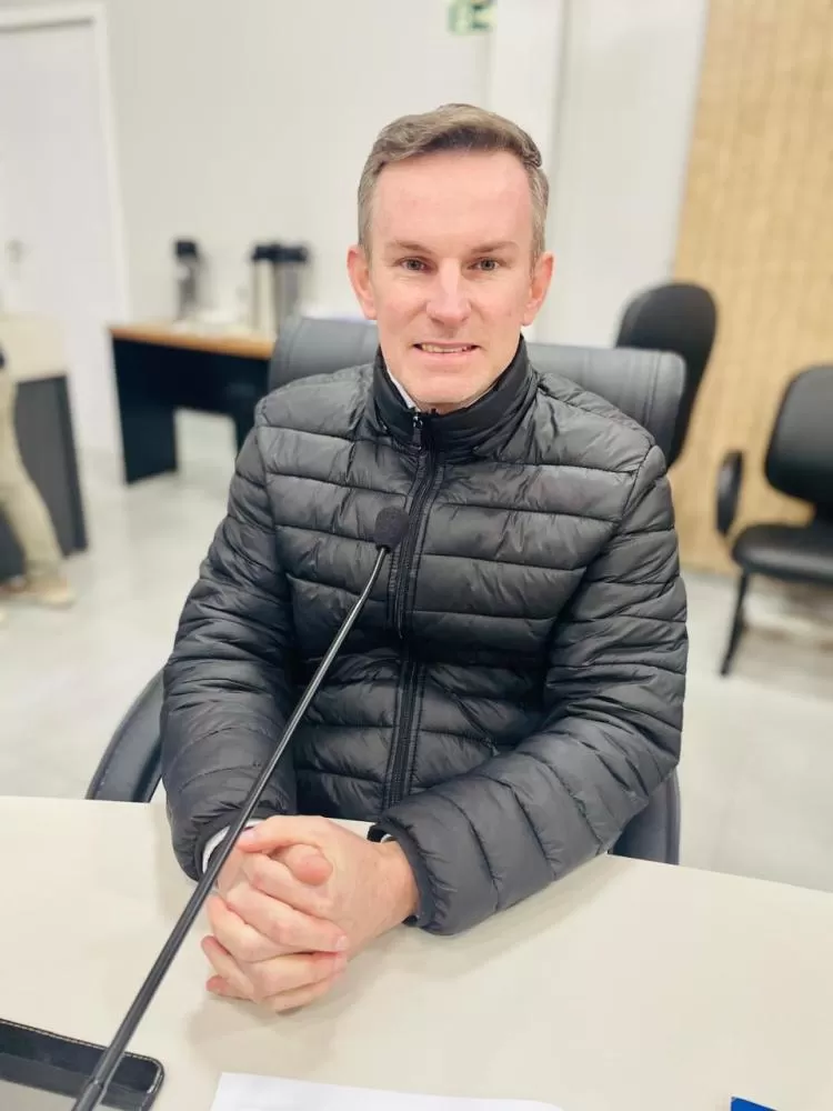 Vereador Rafael Heinrich apresenta projeto que prevê isenção de IPTU a entidades de utilidade pública em Marechal Cândido Rondon. (Foto: Assessoria)