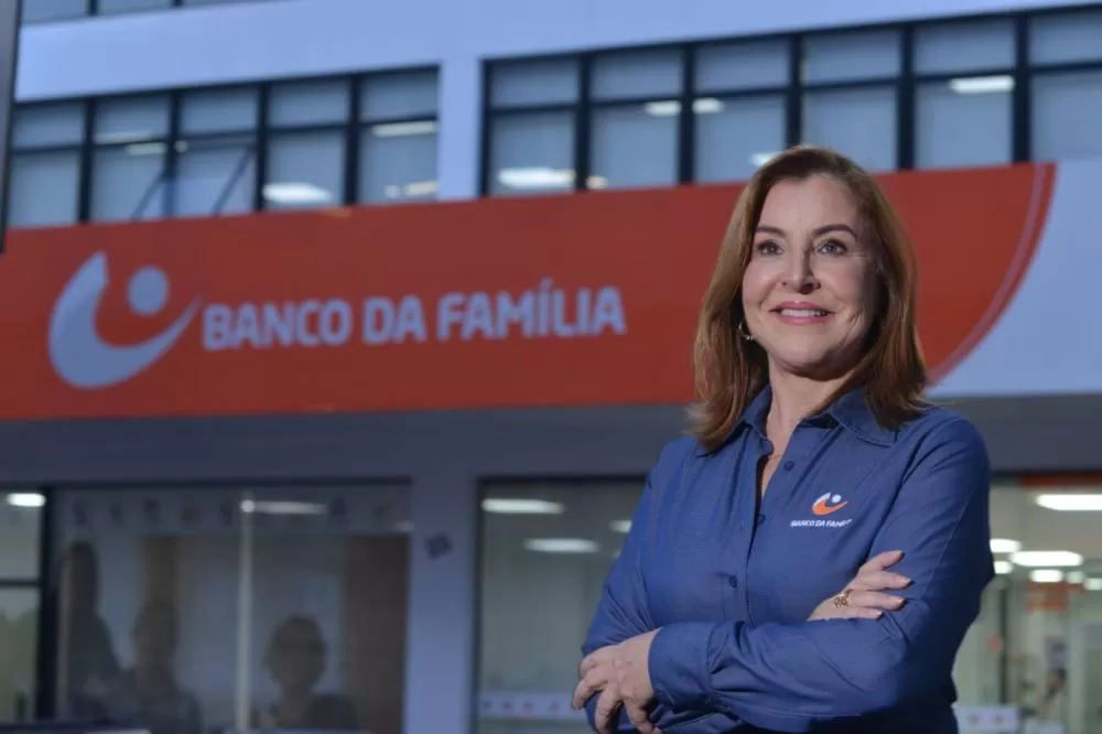 A presidente do Banco da Família, Isabel Baggio, destaca a importância estratégica do Paraná e anuncia projetos para expandir o modelo de microfinanças no Brasil. (Foto: Divulgação)