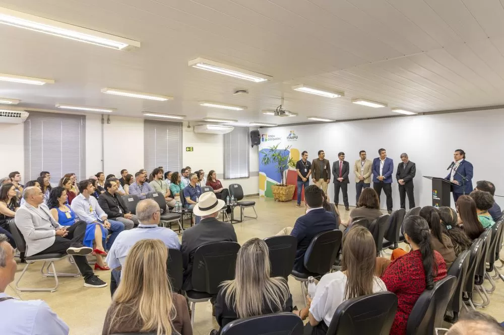 Assinatura da Aliança Estratégica entre Itaipu Parquetec e Unioeste fortalece a pesquisa aplicada e prevê laboratório de R$ 6 milhões em Foz do Iguaçu. (Fotos: Kiko Sierich/Itaipu Parquetec)