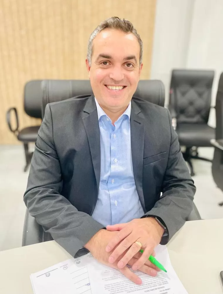 Vereador Juliano de Oliveira.