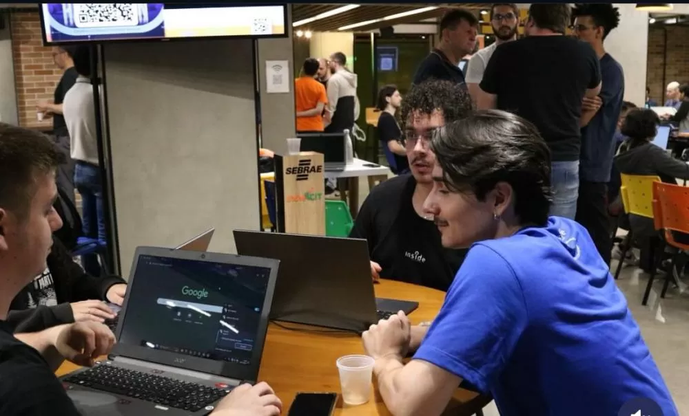Super Hackathon vai reunir mais de 300 participantes no Oeste do Paraná para transformar ideias em startups e soluções de impacto. (Foto: Divulgação)