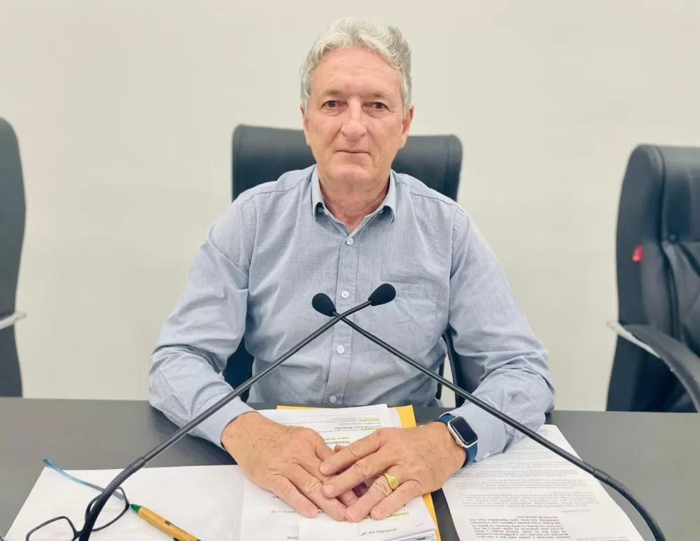 Valdirzinho cobra nova ponte de concreto sobre o rio Quatro Pontes e pavimentação na Linha Neuhauss. (Foto: Divulgação)