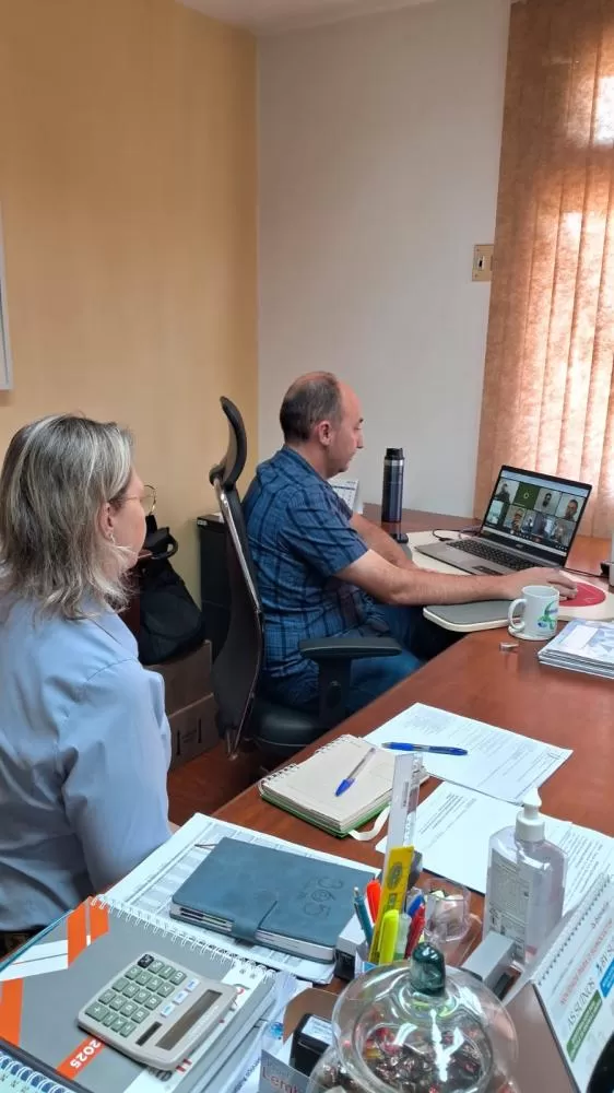 Reunião entre SAAE e Sênior Ambiental discutiu propostas para ampliar a eficiência da ETE Guavirá. (Foto: Divulgação)