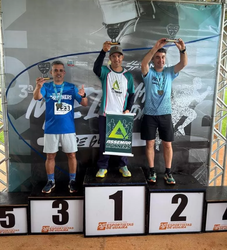 Atletas da Assemar Runners transformaram esforço em conquistas na 3ª Meia Maratona de Guaíra. (Fotos: Divulgação)