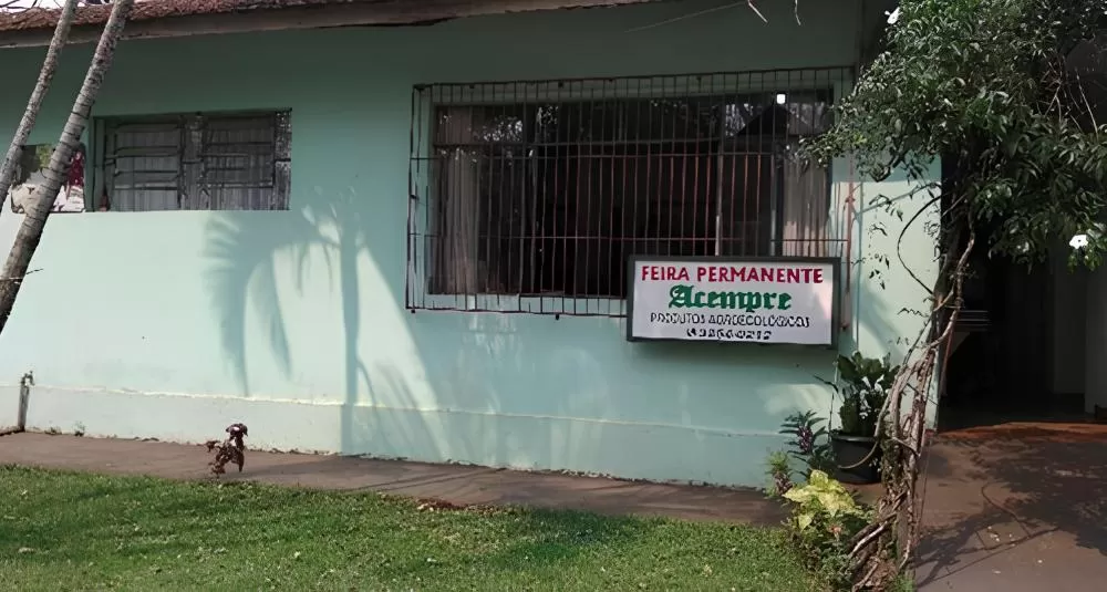 Vereadores Juliano Oliveira, Rodrigo Pulga e Juca querem garantias para nova sede da ACEMPRE.