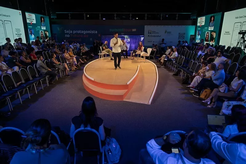 SummitTour reúne especialistas e empreendedores em Foz do Iguaçu para debater inovação, sustentabilidade e o futuro do turismo regional. (Foto: Divulgação)