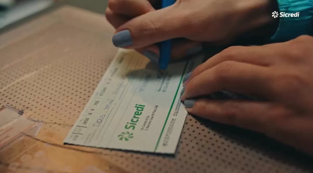 Campanha nacional do Sicredi resgata 120 anos de história e reforça o papel do cooperativismo como força de desenvolvimento sustentável e humano. (Foto: Divulgação/Sicredi)