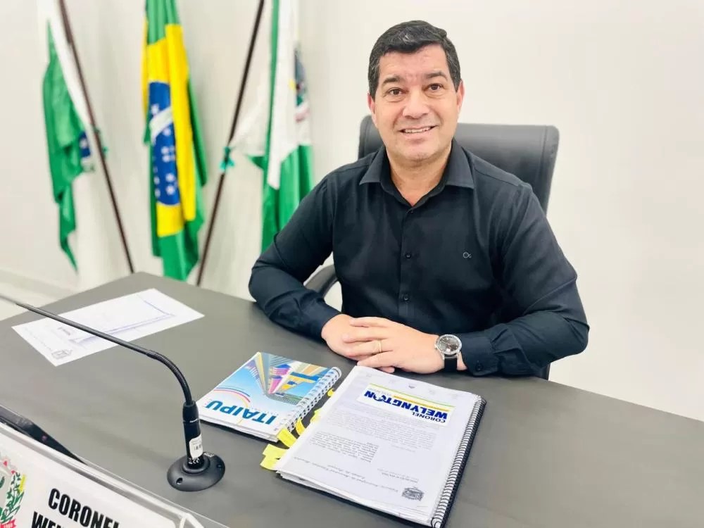 Vereador Coronel Wellington durante a sessão ordinária da Câmara de Marechal Cândido Rondon. (Foto: Divulgação/Câmara Municipal)