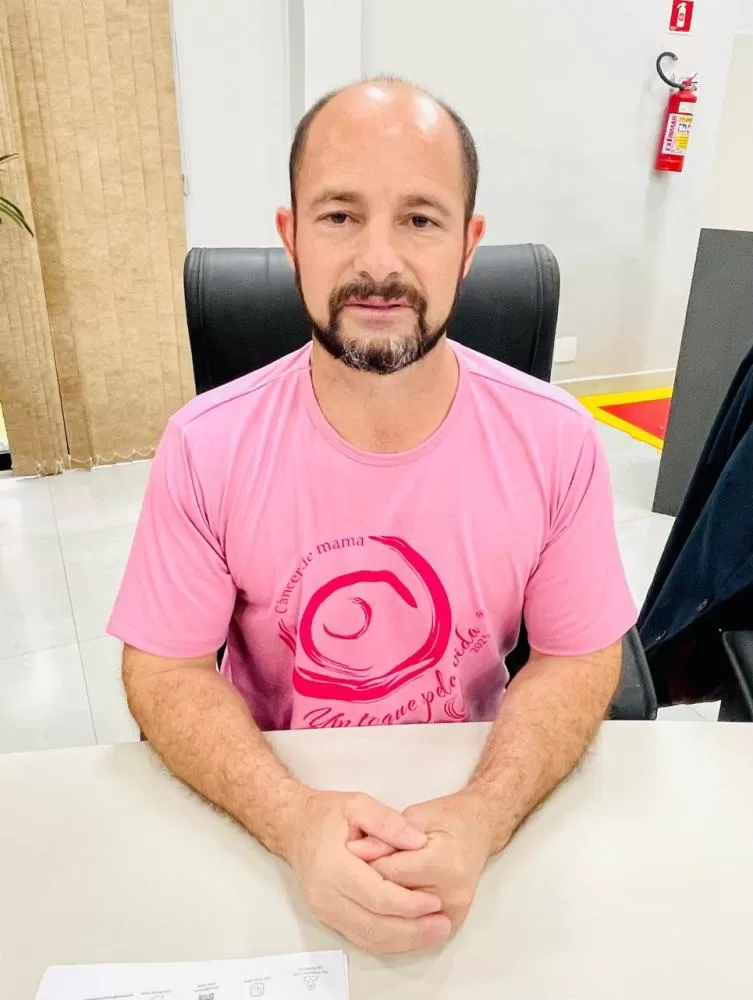Vereador Iloir de Lima (Padeiro) durante a sessão ordinária da Câmara de Marechal Cândido Rondon. (Foto: Divulgação/Câmara Municipal)