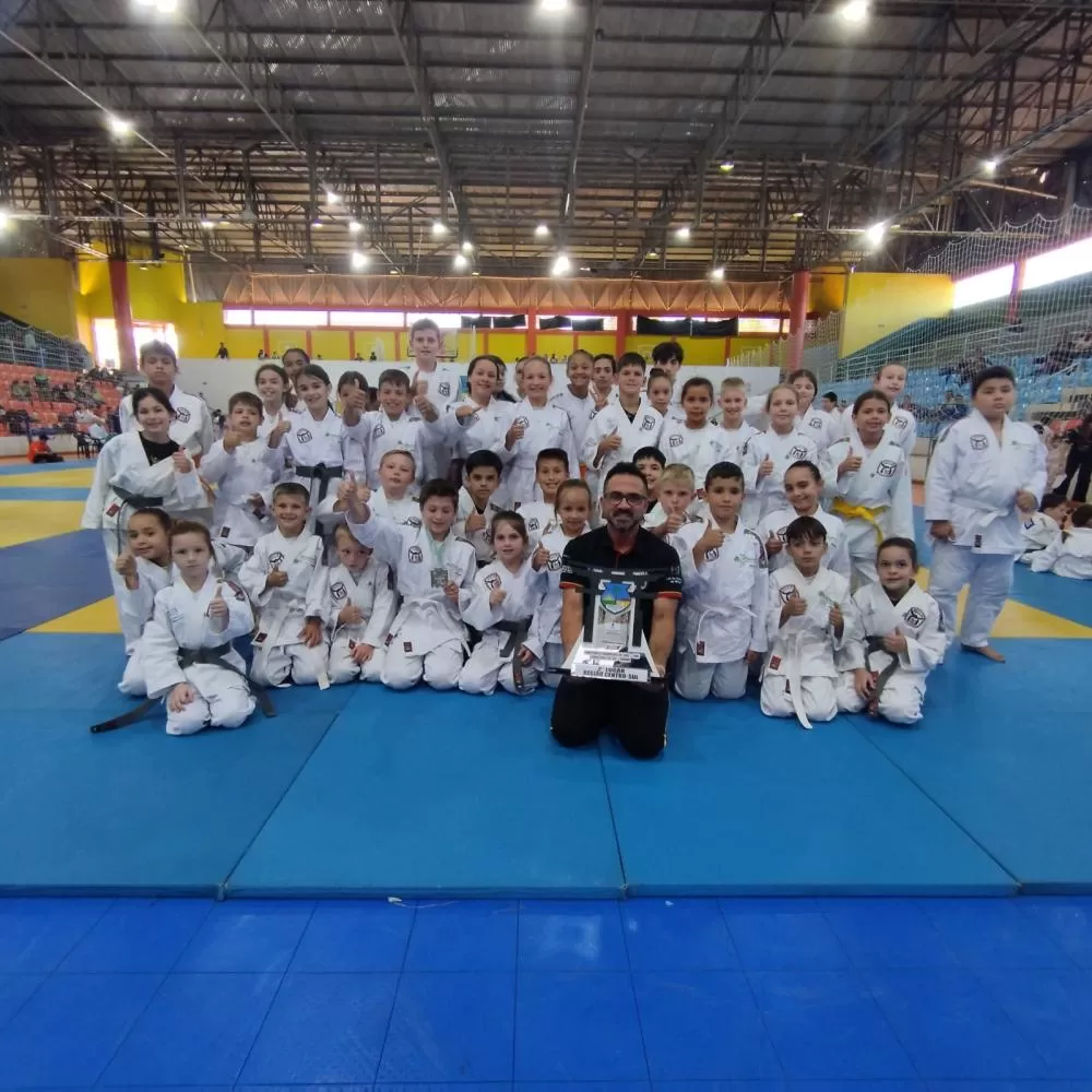 Judocas rondonenses brilham em competições estaduais e conquistam vice-campeonato geral