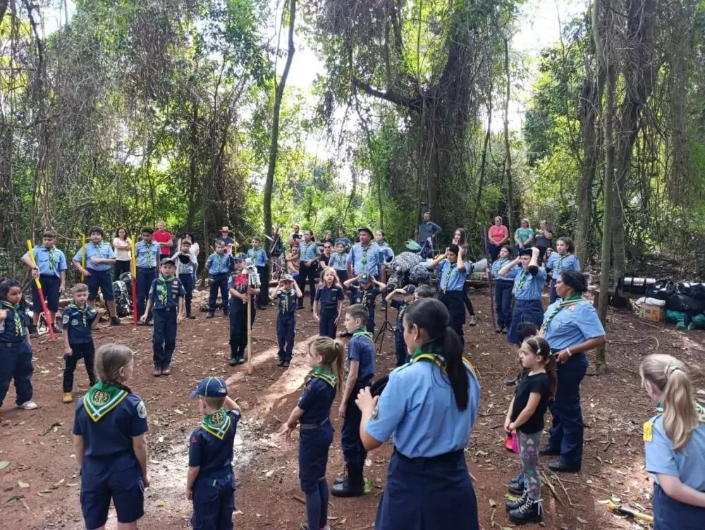 Integrantes do Grupo Escoteiro Rocha Eterna reforçam ações comunitárias e ambientais durante o Ecoturismo 2025, em Porto Mendes. (Foto:Divulgação)