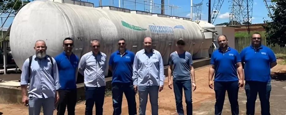 Equipe técnica do SAAE conhece de perto as tecnologias e processos da ETE compacta da Itaipu Binacional. (Foto: Divulgação/SAAE)
