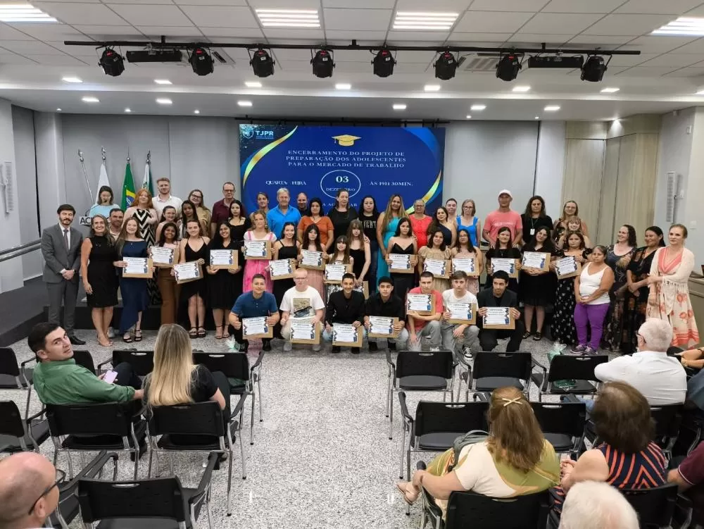 A formatura simboliza mais do que a conclusão de um curso: representa a abertura de caminhos para jovens que agora carregam novos aprendizados e perspectivas para trilhar seu espaço no mercado de trabalho e na vida adulta. (Foto: Divulgação)