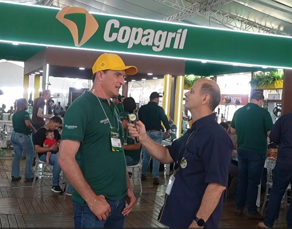 Vice-presidente da Copagril acompanha o segundo dia do Agroshow 2026 e destaca a movimentação de produtores e o volume de negócios registrados na feira.