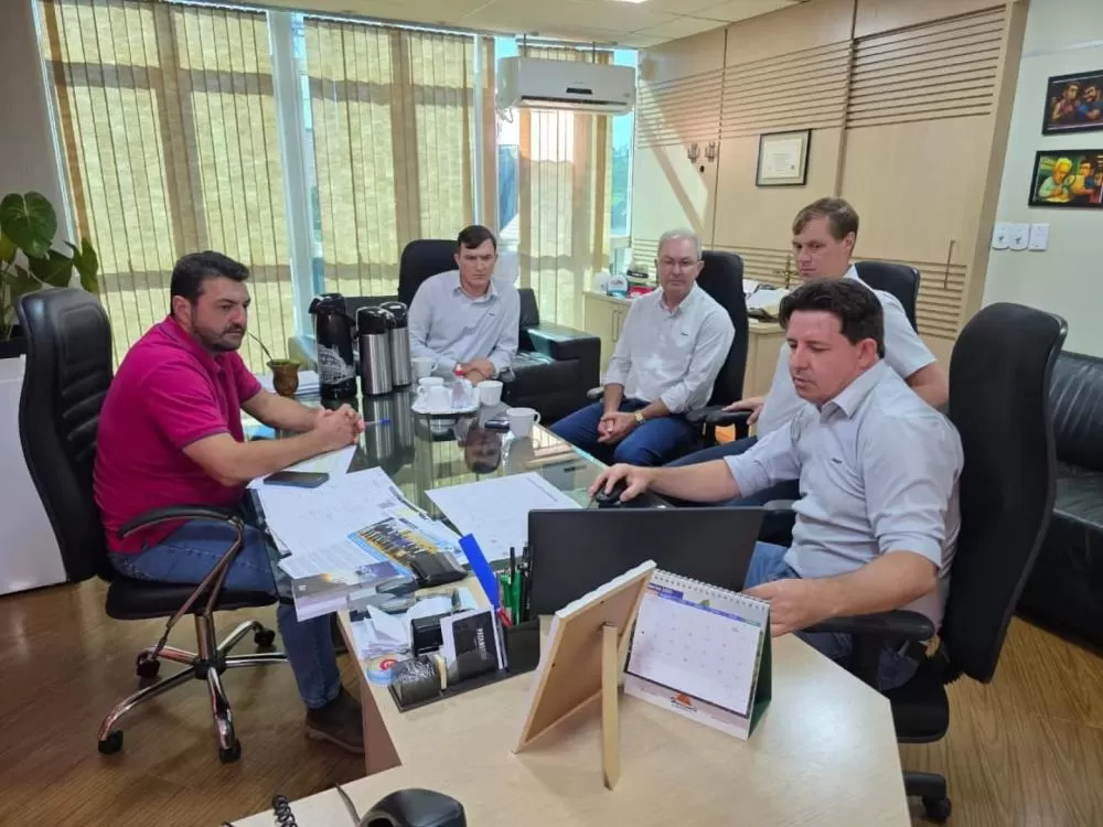 Diretoria da Copagril foi recebida pelo prefeito Adriano Backes em visita institucional à prefeitura de Marechal Cândido Rondon. (Foto: Divulgação)