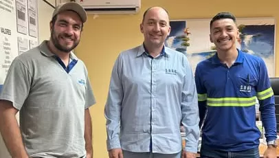 Equipe do SAAE que está acompanhando a execussão do Plano de Gerenciamento de Resíduos Sólidos e o Plano de Gerenciamento de Lodo. (Foto: Divulgação)