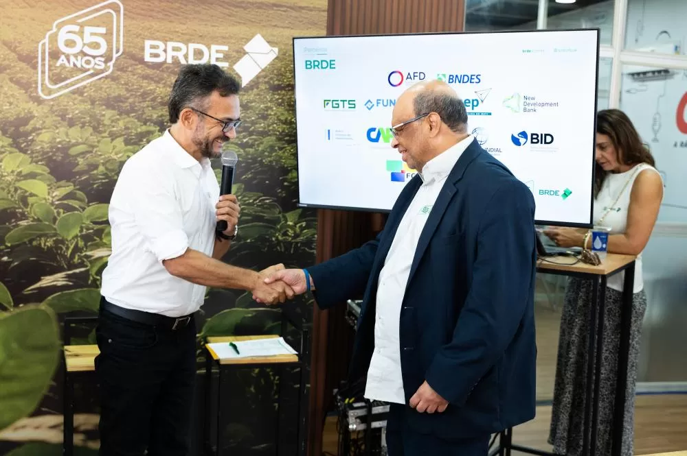 BRDE encerra participação no Show Rural com mais de R$ 434 milhões contratados no Banco do Agricultor. (Foto: Kauã Veronese / BRDE)